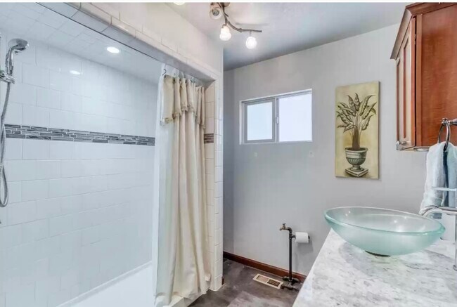Foto del edificio - 41467 Acorn Rd