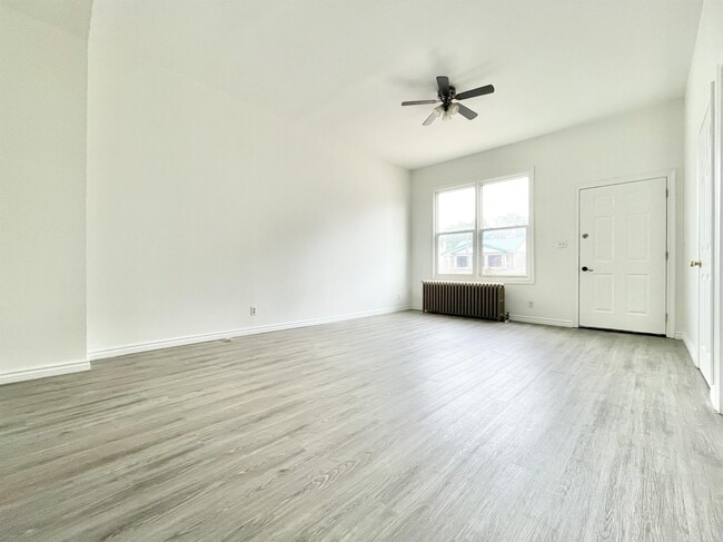 Building Photo - 276-276 Lincoln St