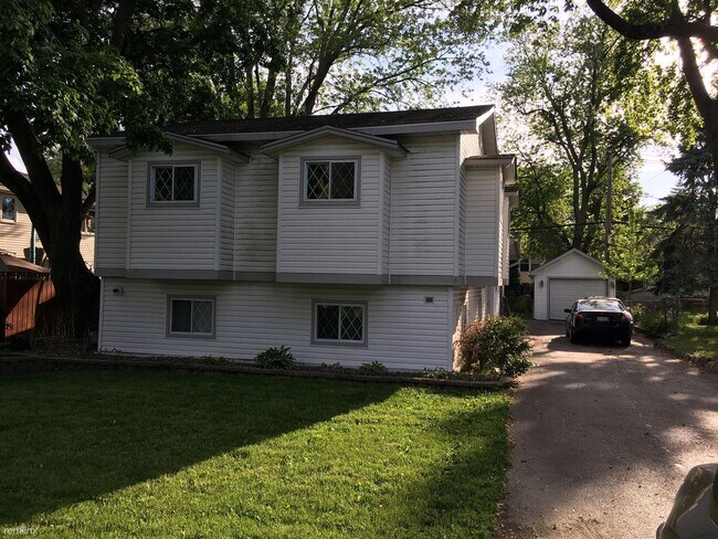 Foto del edificio - 5 br, 3 bath House - 430 S Linden Ave No name