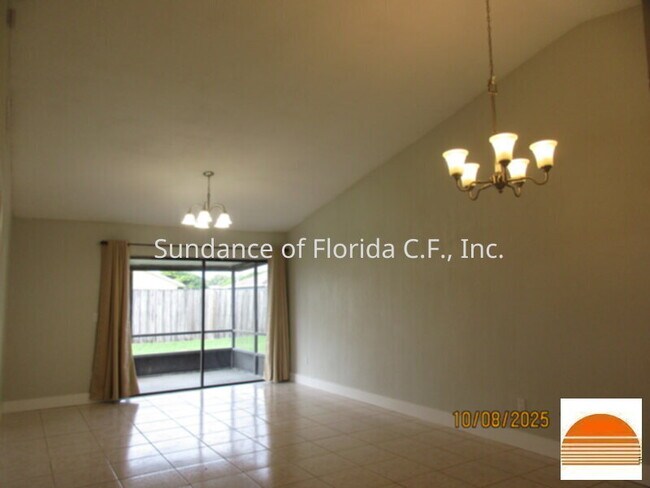 Building Photo - Rare Find! Act Now!