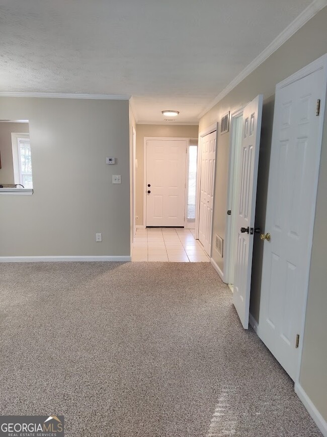 Building Photo - 2979 Heritage Villa Dr