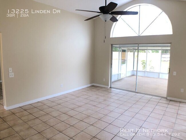 Building Photo - 13225 Linden Dr
