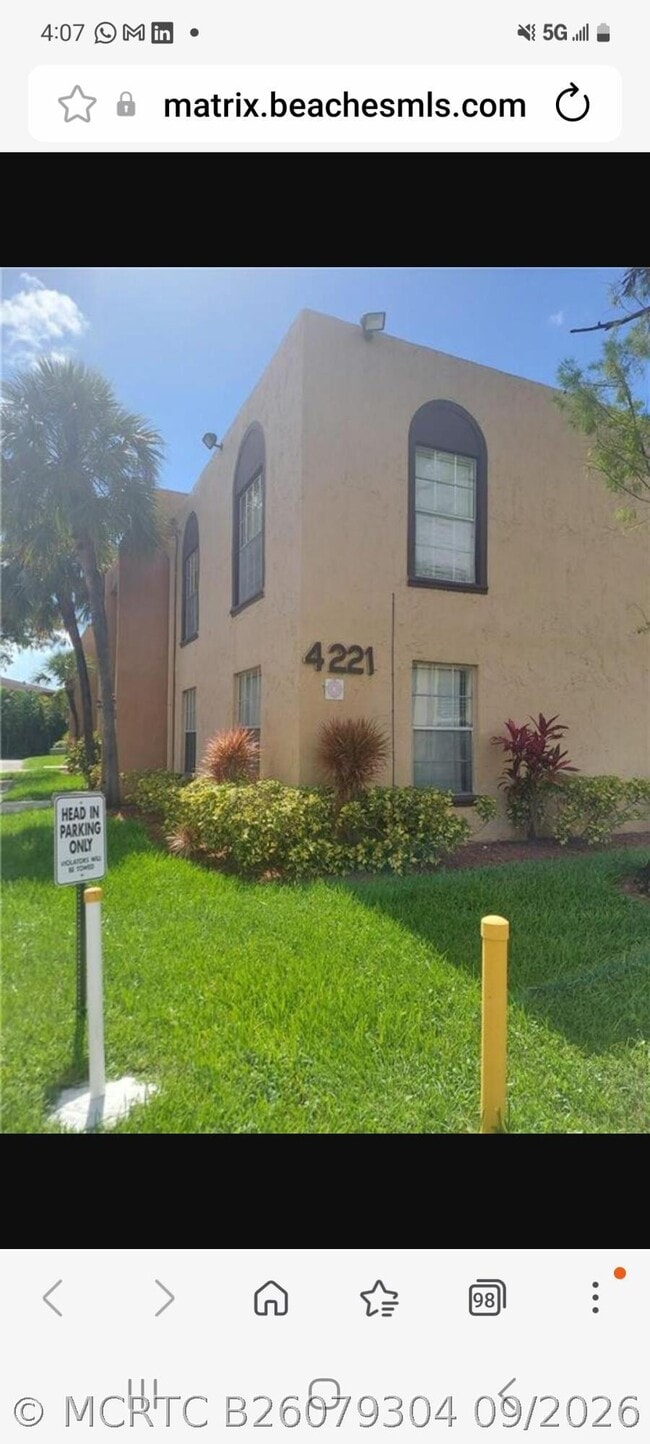 Building Photo - 4221 NW 19th St