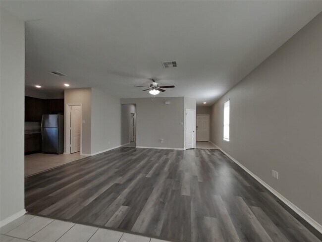 Foto del edificio - 20010 Northpark Oak Ln