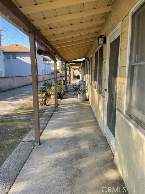 Foto del edificio - 5707 Baldwin Ave