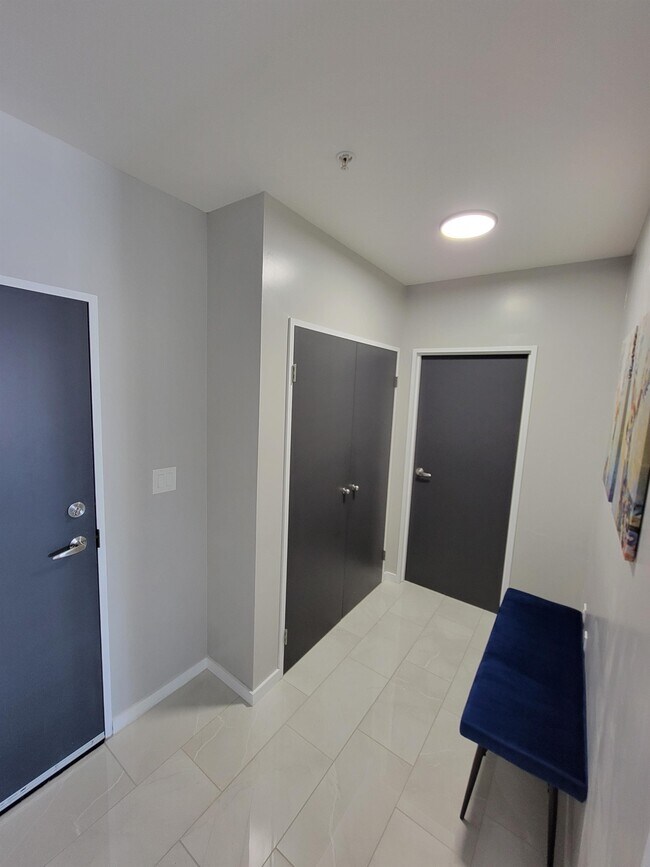 Building Photo - 5221 Nora Bernard St