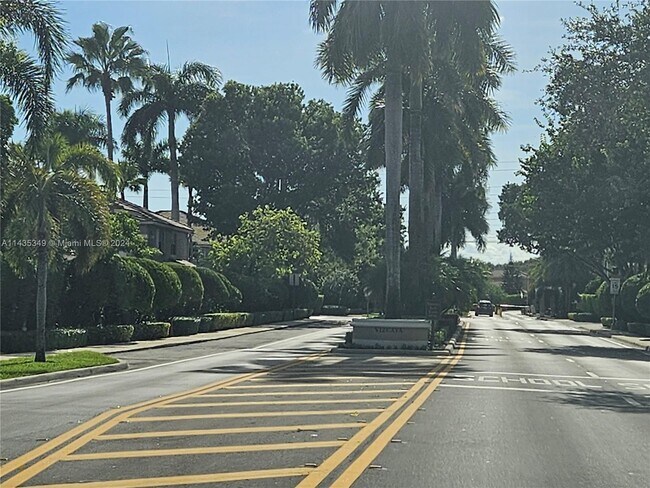 Foto del edificio - 12611 SW 54th Ct