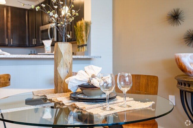 A1- 1BR, 1BA - City Walk Apartments