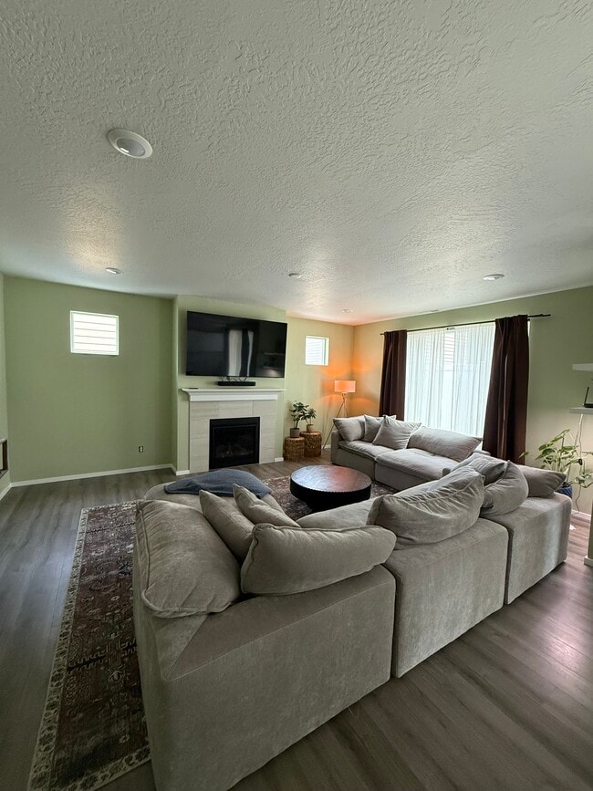 Main living room - 24369 E Harrier Loop