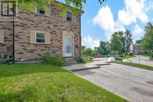 Building Photo - 175 Cedar St