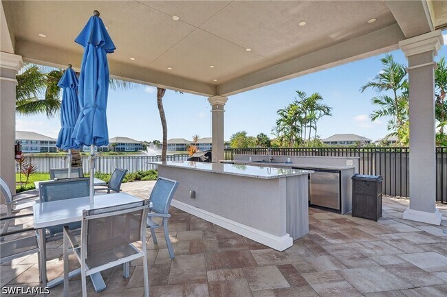 Foto del edificio - 286 Indies Dr E