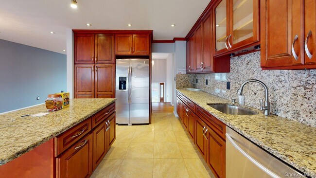 Foto del edificio - 511 Freeman Ave