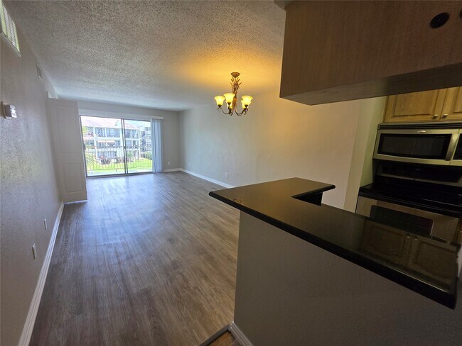 Foto del edificio - 311 Yacht Club Ln