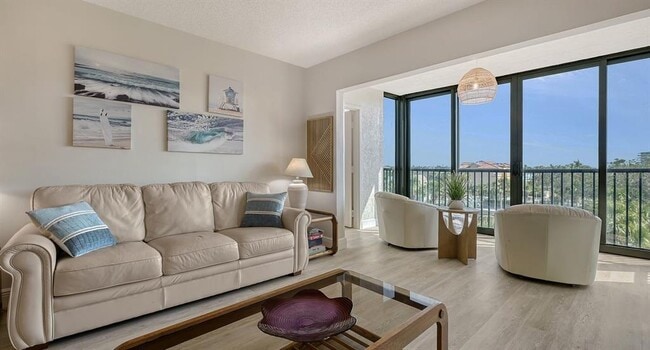 Foto del edificio - 5855 Midnight Pass Rd