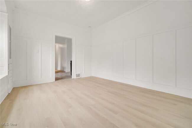 Foto del edificio - 3381 E 143rd St