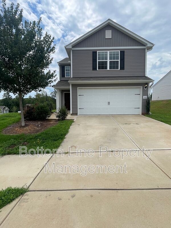 Building Photo - 295 Windbreak Ln