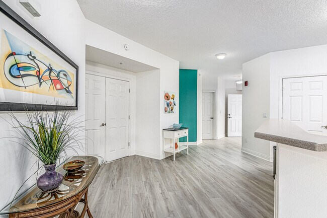 Foto del edificio - 105 Pulsipher Ave