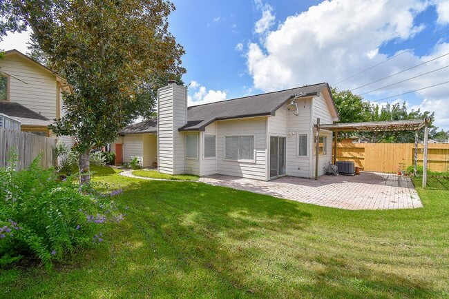 Building Photo - 16186 Golden Sands Dr