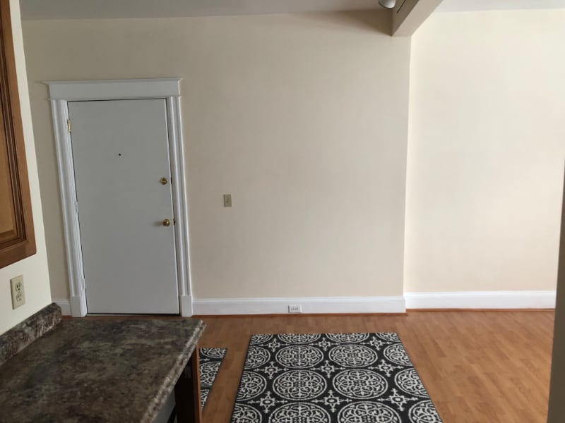 Building Photo - 1315 Park Rd NW