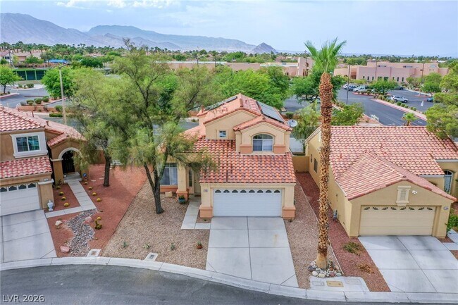Foto del edificio - 1705 Morado Hills Ln