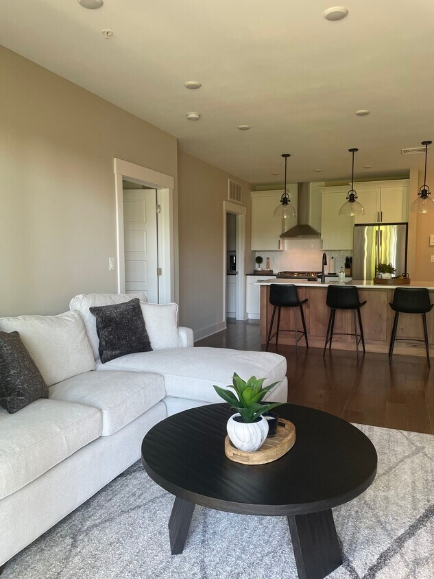 Foto principal - 116 West Ave