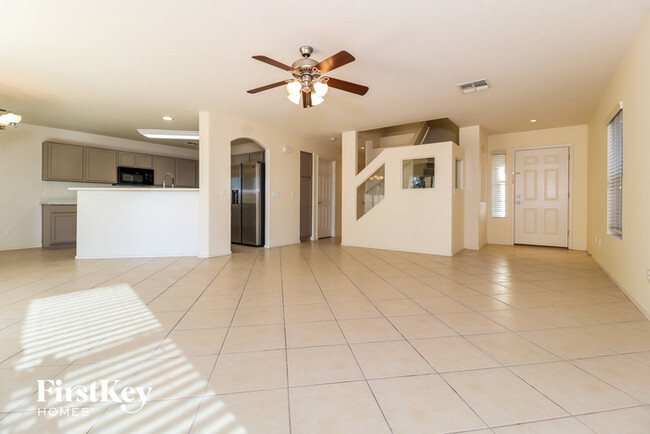 Building Photo - 22435 W Solano Dr