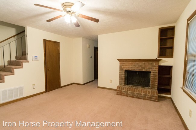 Building Photo - 140 Highland Park Dr