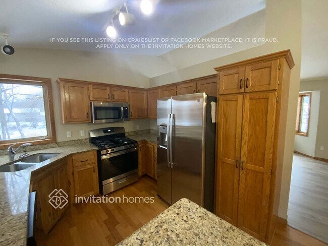 Foto del edificio - 14541 Crane St NW