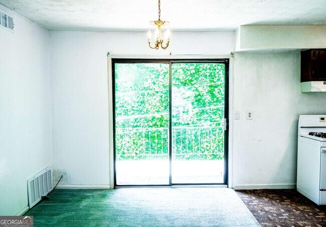 Foto del edificio - 3237 Abbeywood Dr
