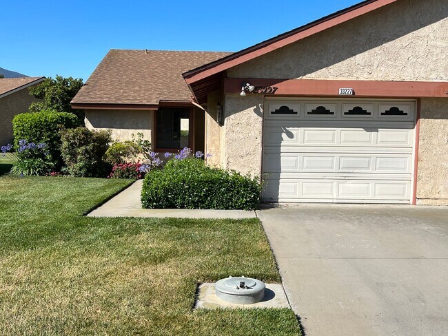 Foto del edificio - Updated 2 bed / 2 bath Capri in Leisure Vi...