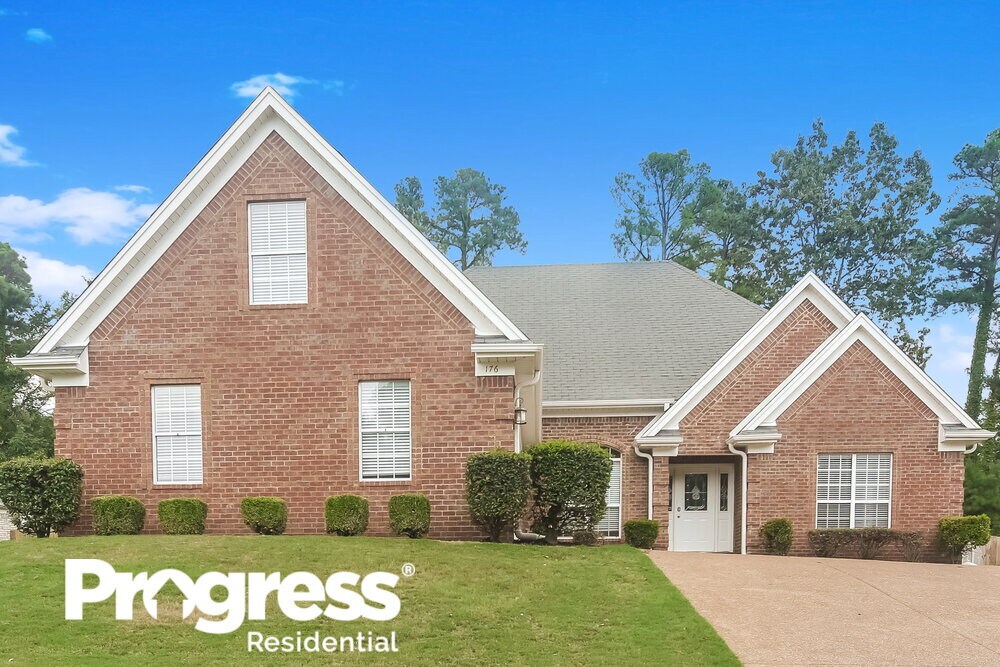 176 Pebble Creek Cove E, Hernando, MS 38632 House Rental in Hernando