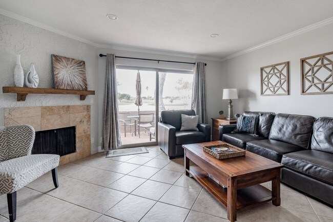 Foto del edificio - 7910 Thomas Rd