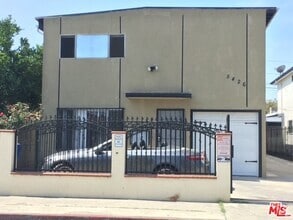 Building Photo - 5426 Blackwelder St