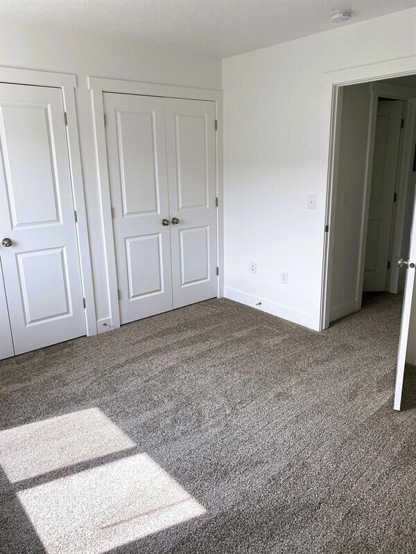 Building Photo - 2460 W 450 N