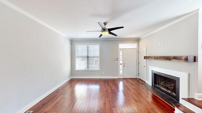Foto del edificio - 859 Clarkson Mill Ct