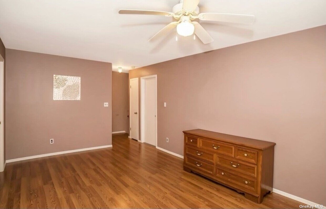 Foto principal - 423 Lucille Ave