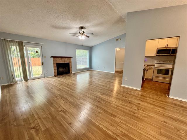 Primary Photo - 319 Iberis Dr