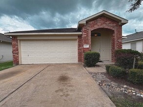 Building Photo - 18207 Hanover Glen Ln
