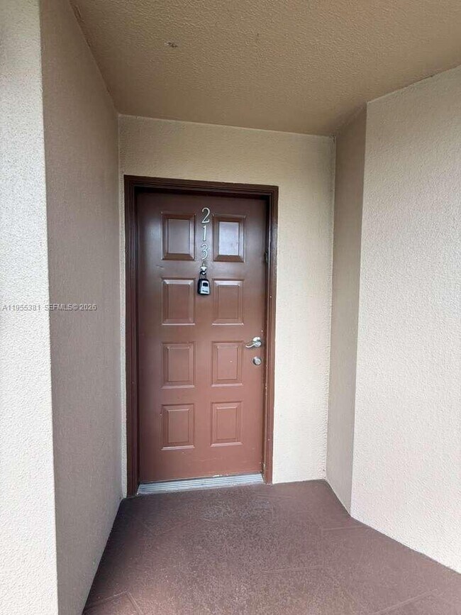 Building Photo - 13455 SW 16th Ct