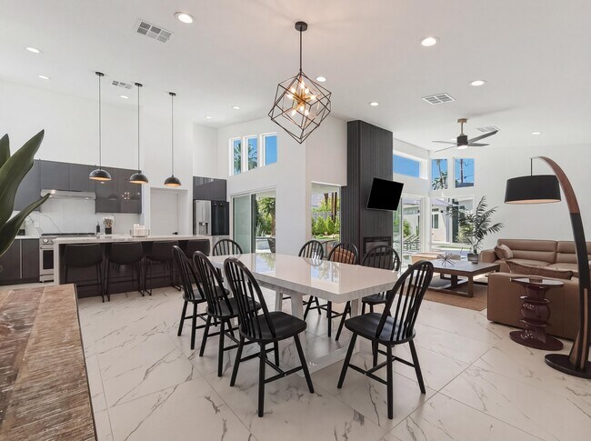 Foto del edificio - 2197 Jacques Dr