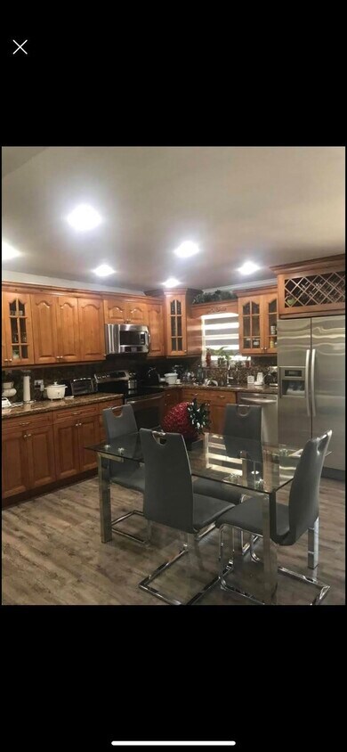 Foto principal - 550 E 48th St