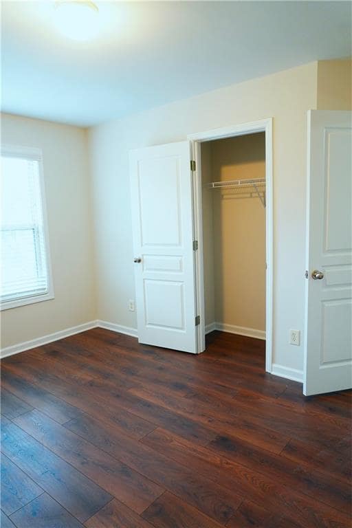 Building Photo - 2161 Oakland Grove Pl