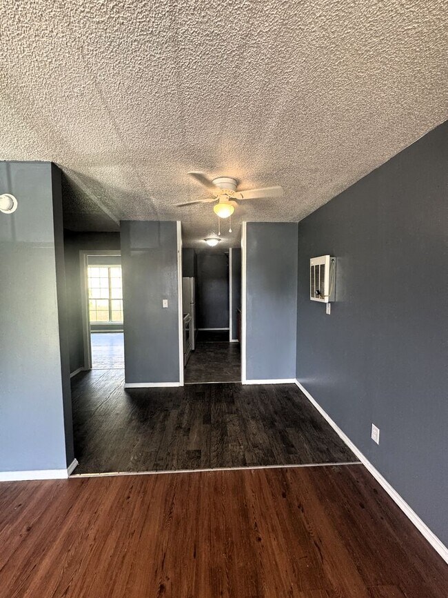 Foto del edificio - Available For Immediate Move-In!