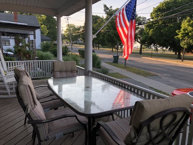 beach view across street - 213 Beach Ave