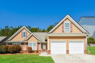 Building Photo - 1187 Balvaird Dr SE