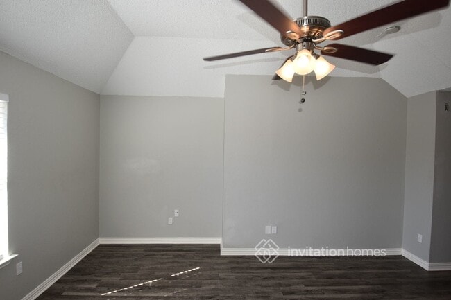 Building Photo - 7965 Quest Ct