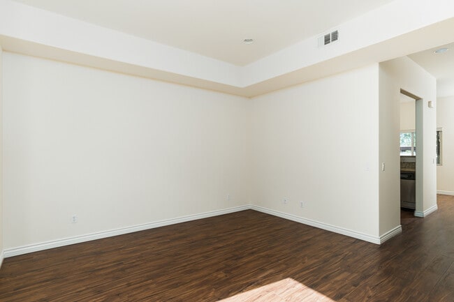 Building Photo - The Nines Townhomes