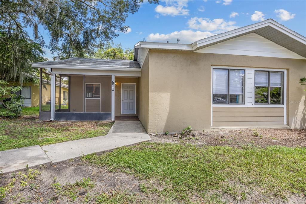 Foto principal - 611 SW 3rd St