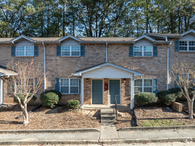 Building Photo - Waverly Manor