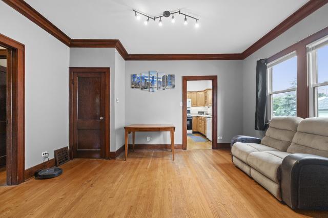 Building Photo - 2 bedroom in Downers Grove IL 60515